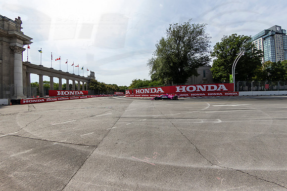 D2207_INDYTO_09216_BLS