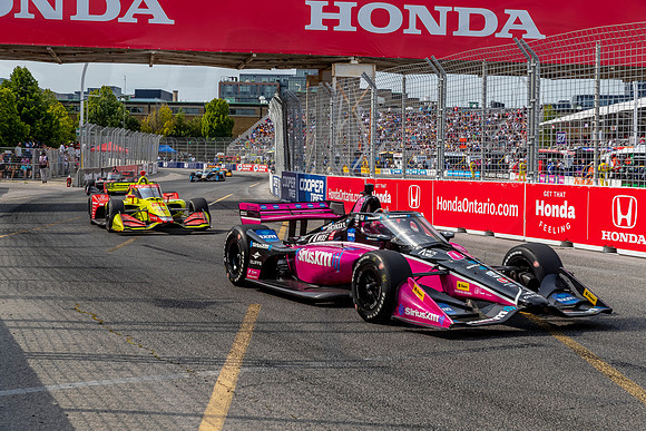 D2207_INDYTO_09745_BLS