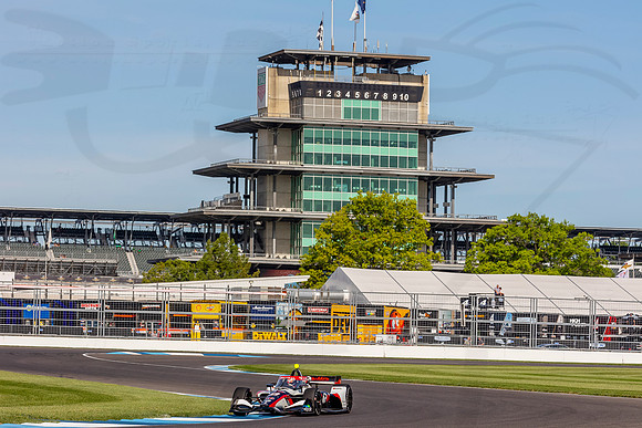 D2207_INDYGGP_16614_BLS
