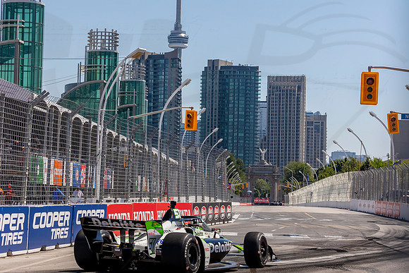 D2207_INDYTO_08852_BLS