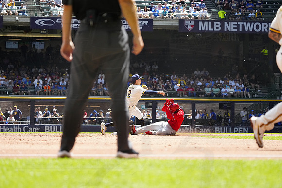 D_2206_MLBPPMB_131967_WGA