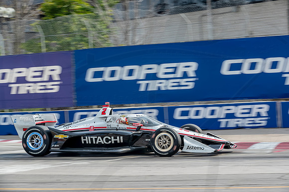D2207_INDYTO_09586_BKC