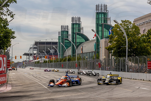 D2207_INDYTO_09673_BLS