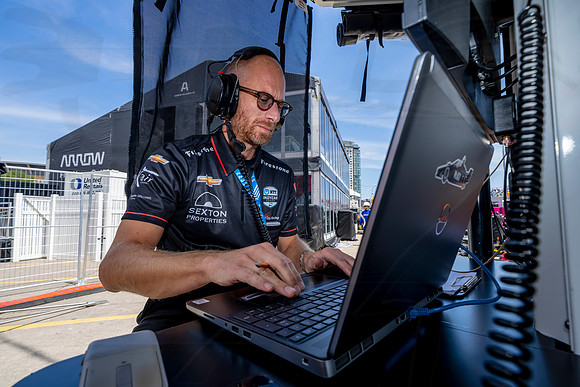 D2207_INDYTO_07174_WGA
