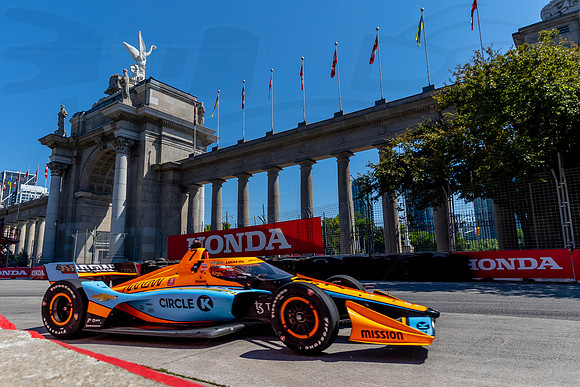 D2207_INDYTO_08842_BLS