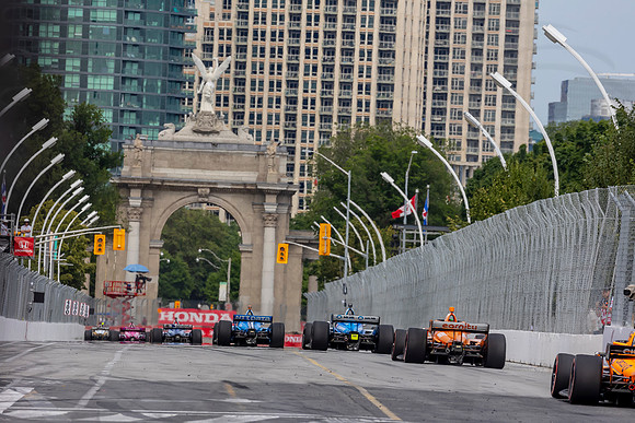 D2207_INDYTO_09696_BLS