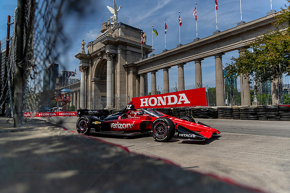 D2207_INDYTO_08589_BKC