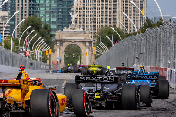 D2207_INDYTO_09733_BLS