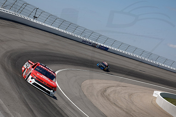 D250418RS00677SAA