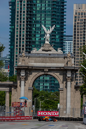 D2207_INDYTO_08606_BKC