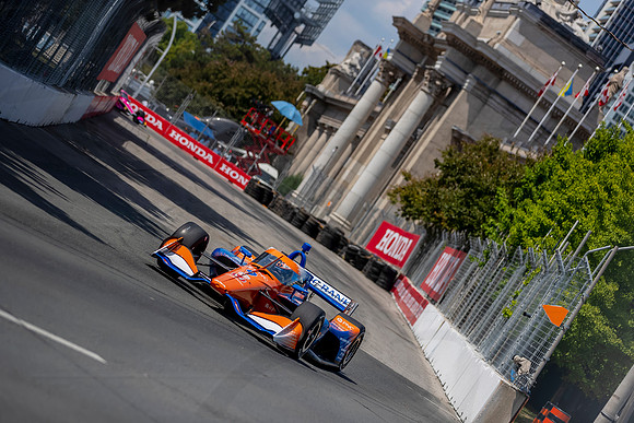 D2207_INDYTO_08569_BKC