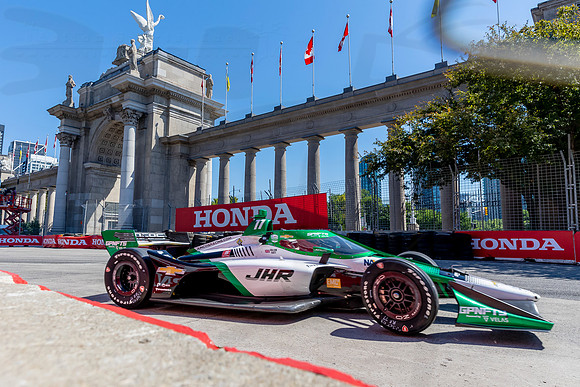D2207_INDYTO_08832_BLS