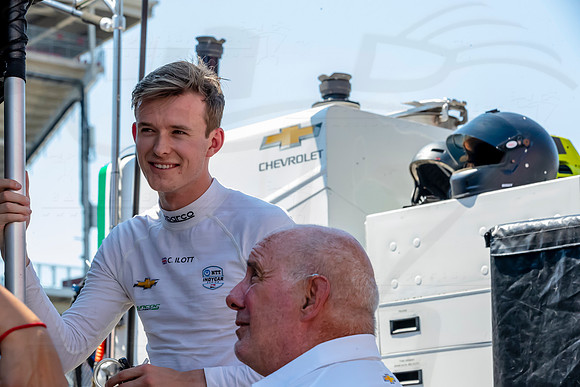 D2207_INDYTO_09022_BKC