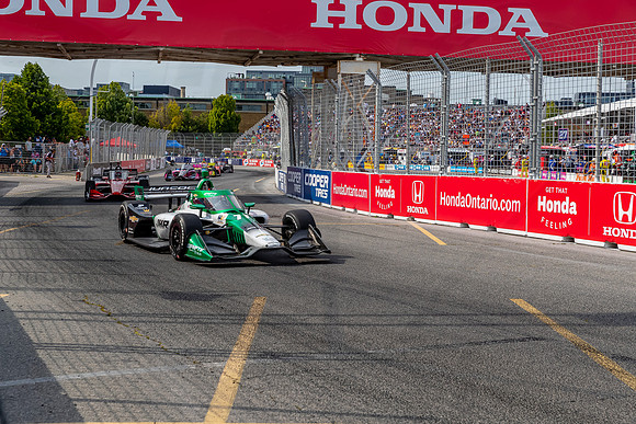D2207_INDYTO_09744_BLS