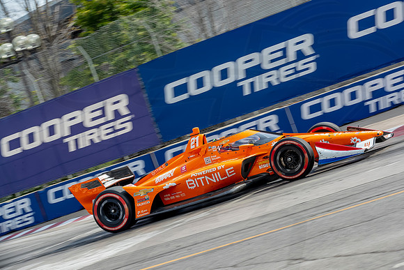 D2207_INDYTO_09579_BKC