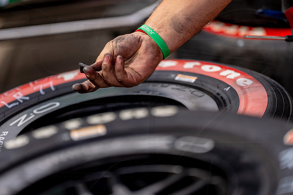 D2207_INDYTO_09449_WGA