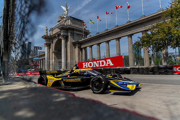 D2207_INDYTO_08574_BKC