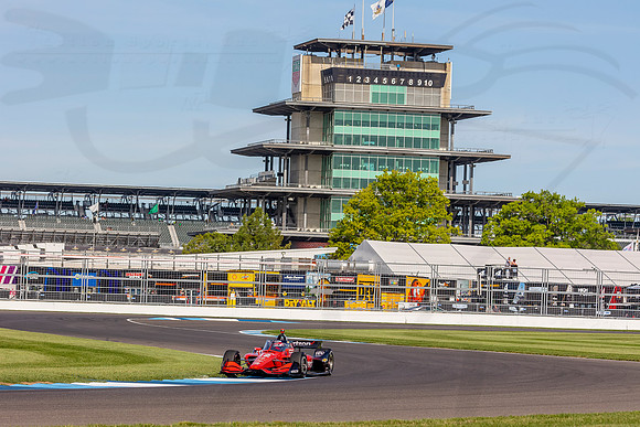 D2207_INDYGGP_16621_BLS