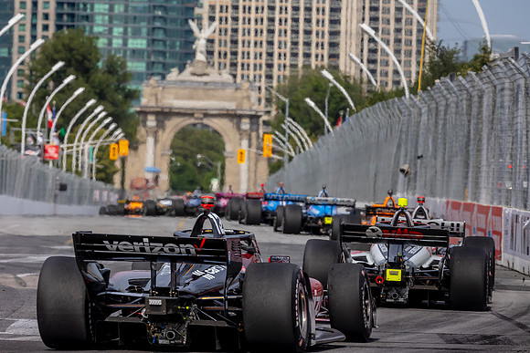 D2207_INDYTO_09732_BLS