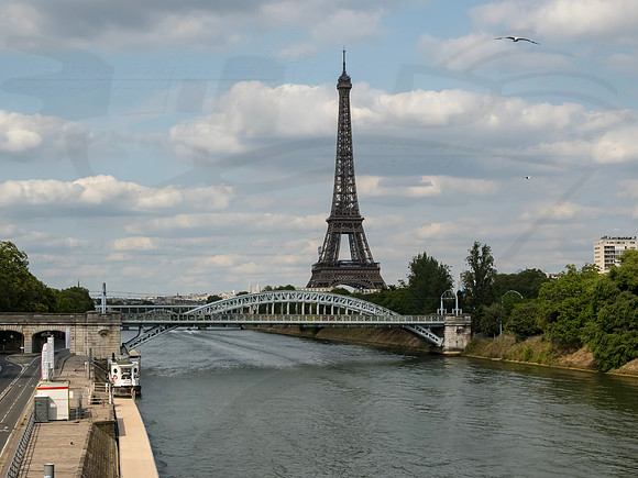 D240724FRA355828WGA