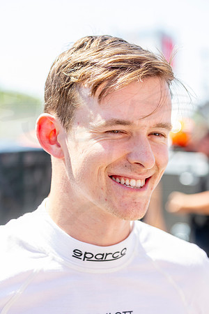 D2207_INDYTO_08957_BLS