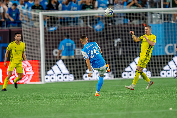 D2207_MLS_CFCVNSC_06329_WGA