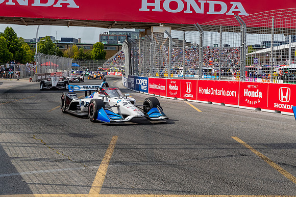 D2207_INDYTO_09743_BLS