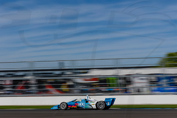 D2207_INDYGGP_16669_BLS