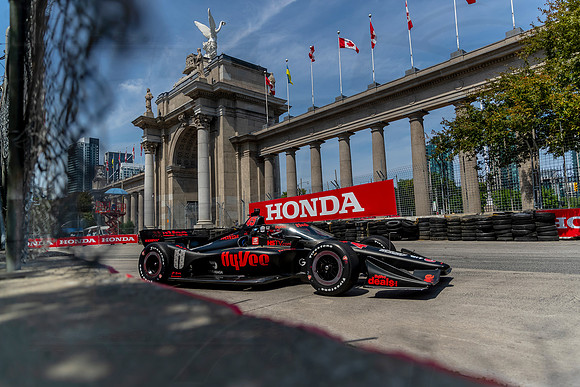 D2207_INDYTO_08573_BKC