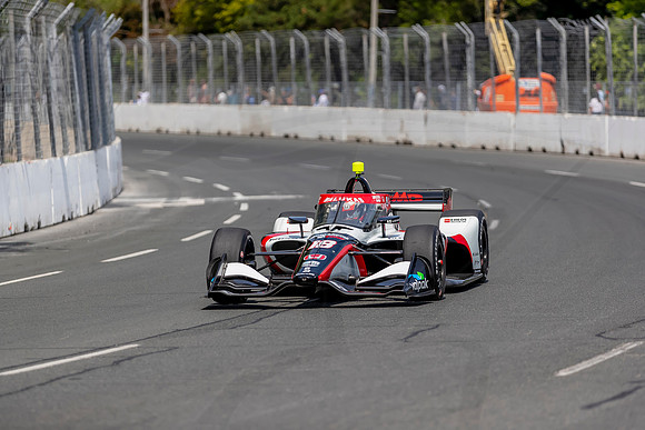 D2207_INDYTO_08557_BKC