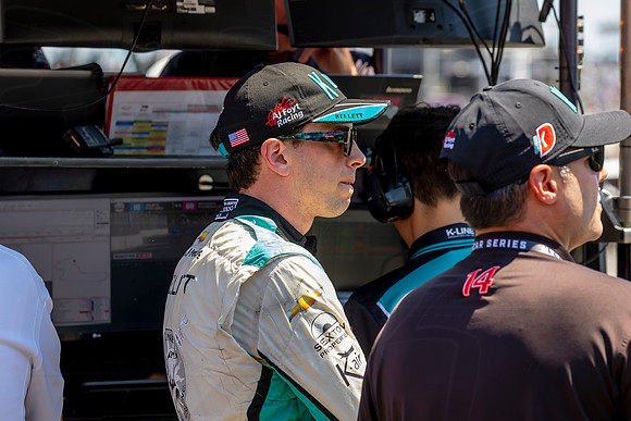 D2207_INDYTO_08912_BLS