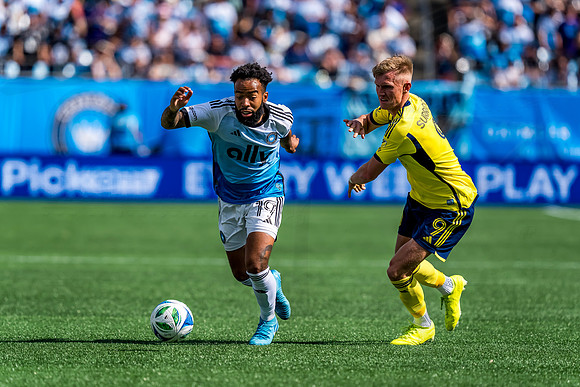 D2504MLSCFCvNYCFC51464WGA