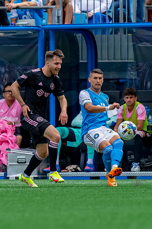 D2205_MLS_CFCVIM_108010_WGA
