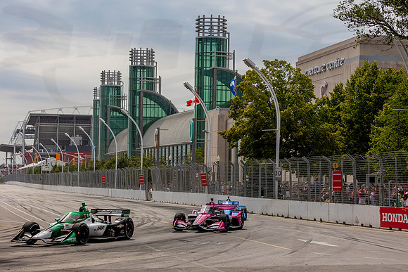 D2207_INDYTO_09675_BLS