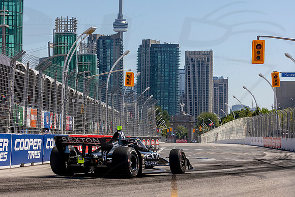 D2207_INDYTO_08856_BLS