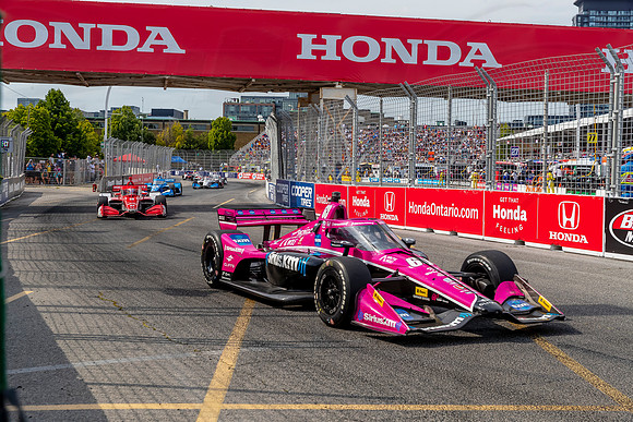 D2207_INDYTO_09739_BLS
